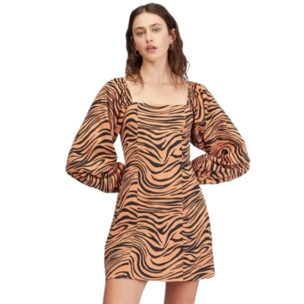 Billabong Feeling Frisky Dress - Picture 2 of 5